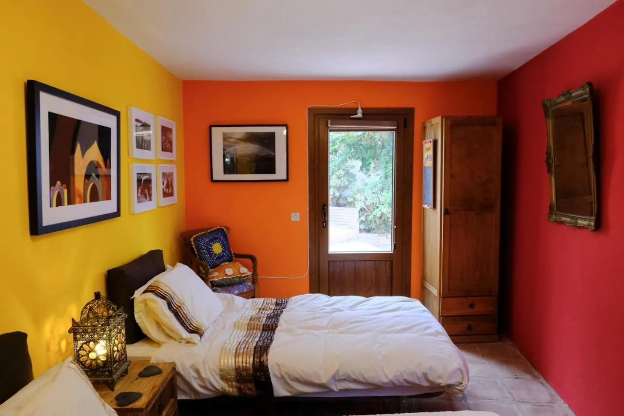 The Studio, A Colourful, Small And Unique One Bedroom Studio In 코마레스 0*,  스페인